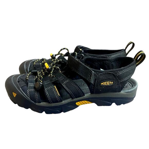 Keen Commuter Mens Sandals 9 Black Yellow Bungee Tie Hiking Shoes Toe Protection - Picture 9 of 9
